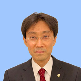児島茂雄